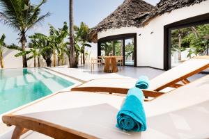 Blue Moon Resort